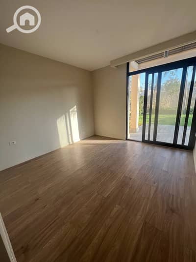 1 Bedroom Flat for Sale in 6th of October, Giza - photo_2023-08-10_12-50-50. jpg