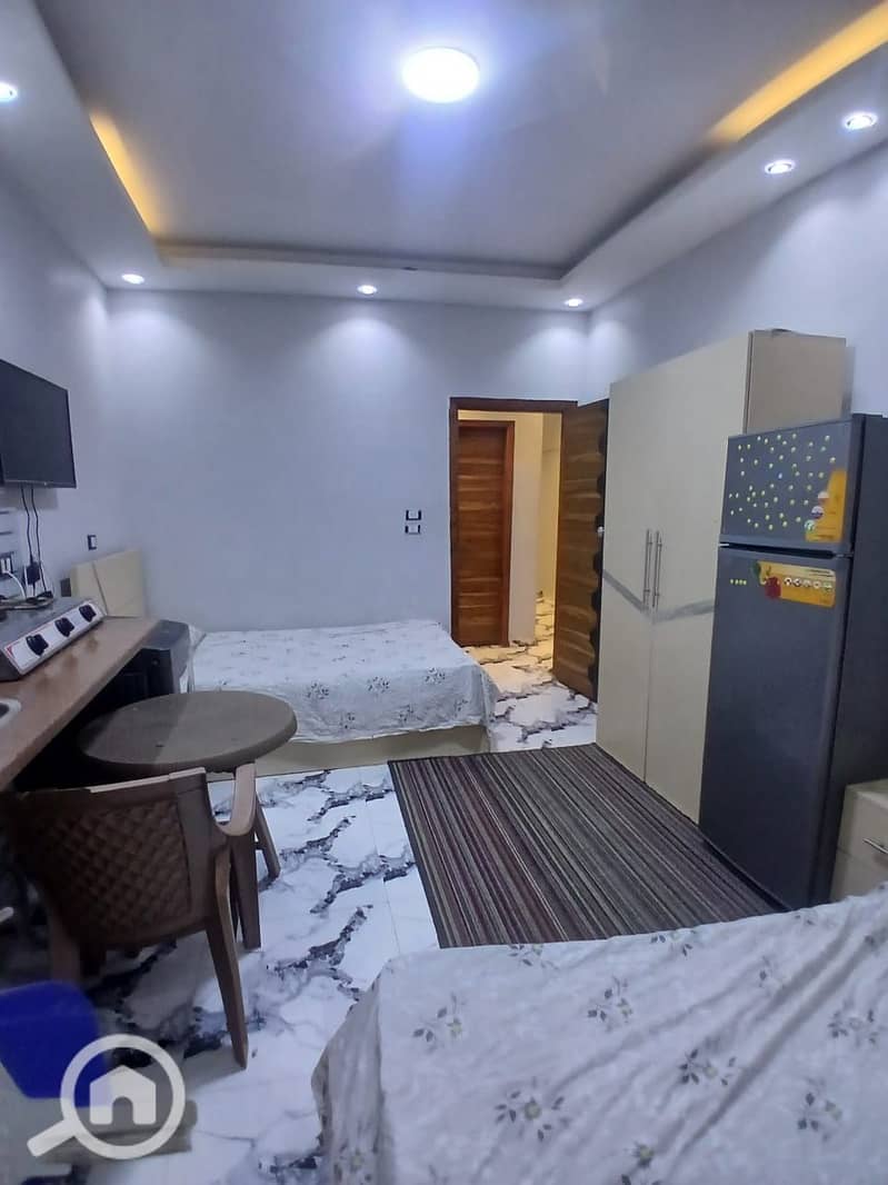 7 443e218b-f49a-4fcd-871a-4c1f0f74f6f8. jpg