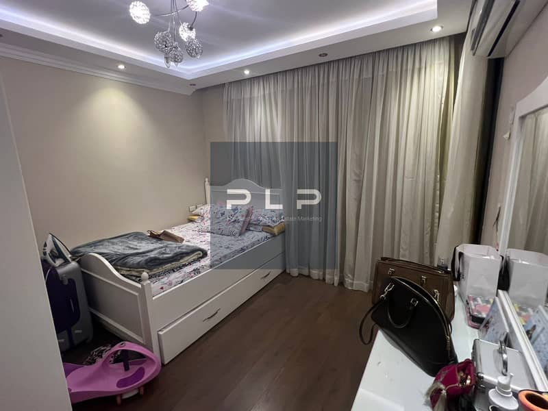 6 82ec16d9-489d-430d-8ce4-b46de3c7cf99. jpg