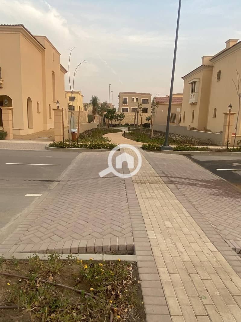 6 3d3fbab1-8ed1-4067-8b17-6fa3f4fa495d. jpg