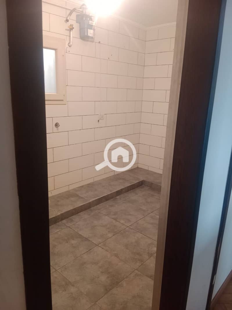7 9e0d1090-fe39-4ddc-ac46-5d0abaae6e5e. jpg