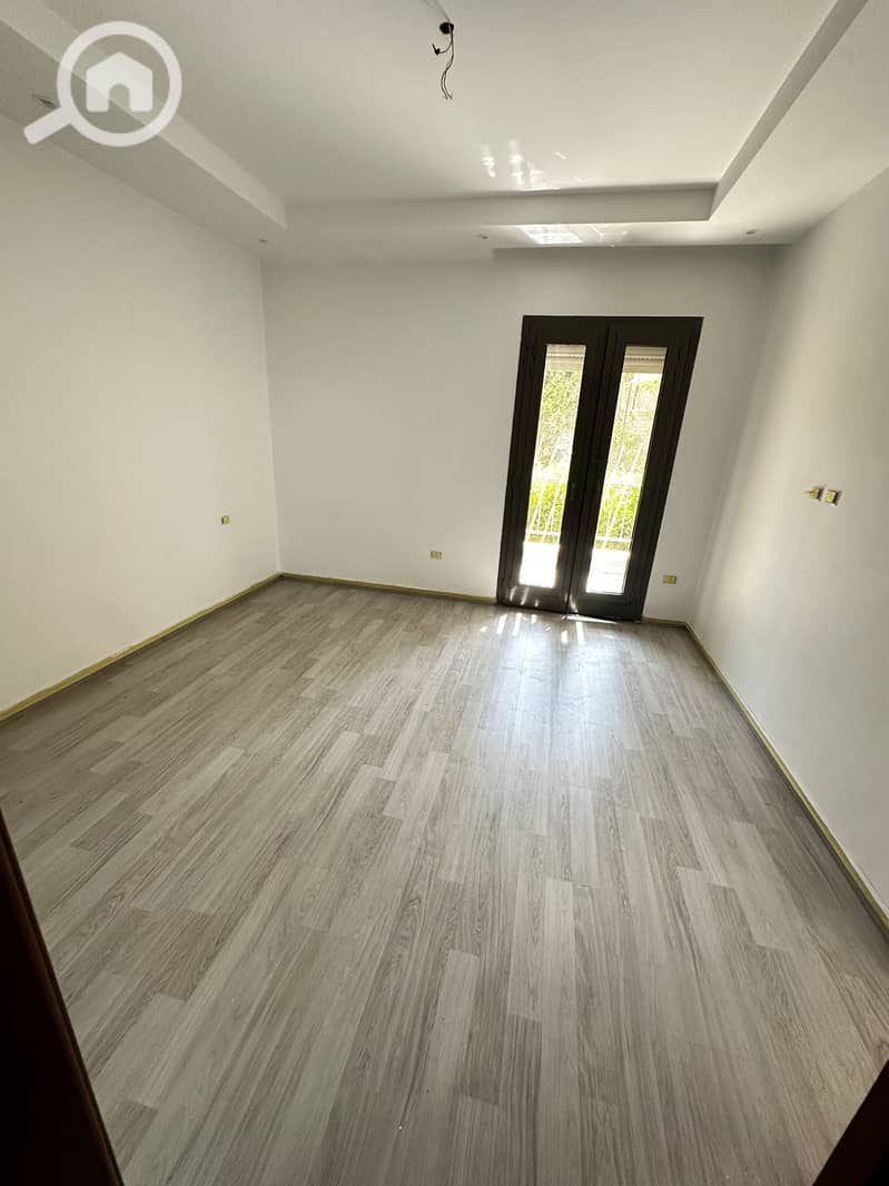 18 159762. jpg