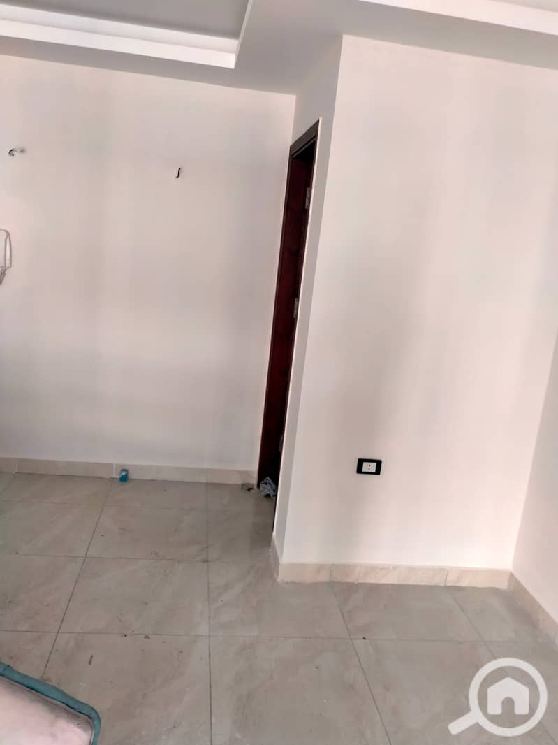 4 1000707679. jpg