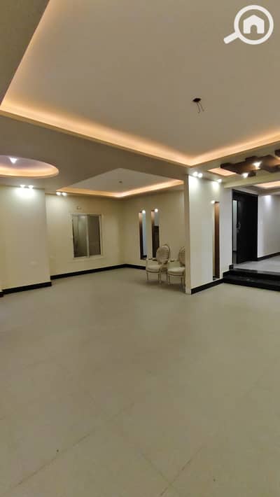 3 Bedroom Flat for Sale in Sheikh Zayed, Giza - 472078. jpg 3 Bedroom Flat for Sale in Sheikh Zayed, Giza - 472078. jpg
