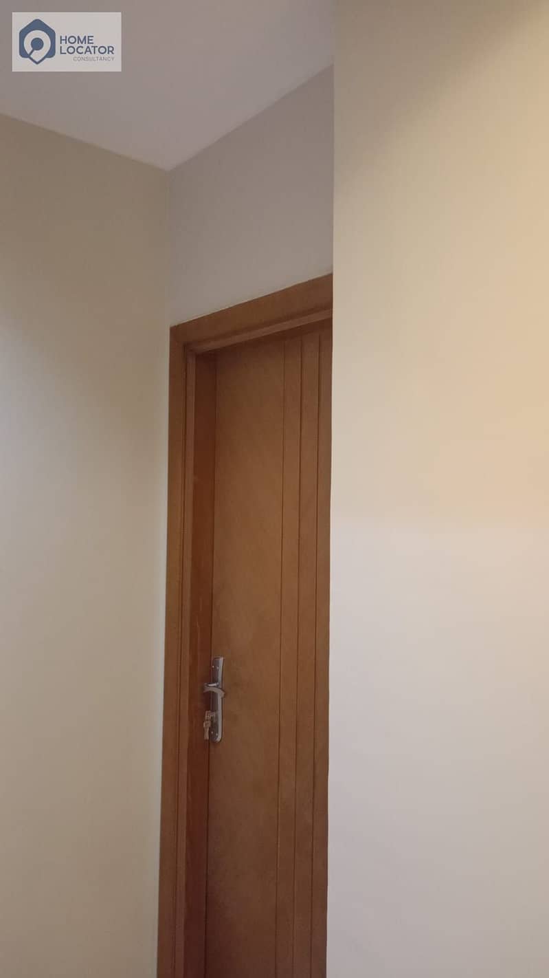 18 1000674683. jpg