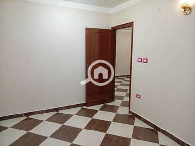 شقة 3 غرف نوم للايجار في عجمي، الإسكندرية - 7878. jpg