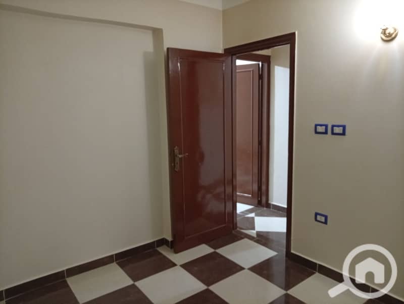 5 7882. jpg