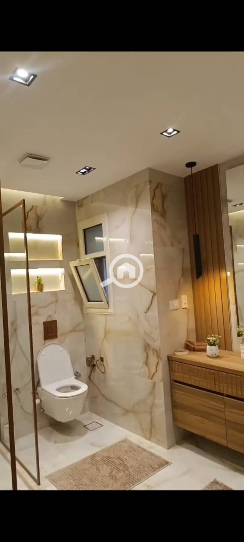 9 1000711423. jpg