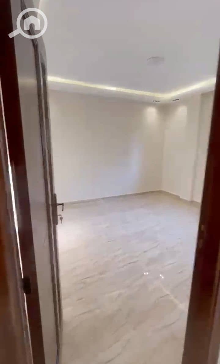 5 1000375798. jpg