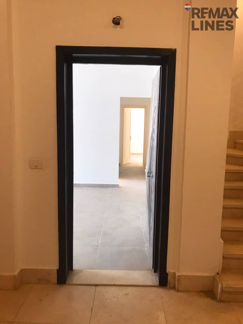 4 1000366805. jpg