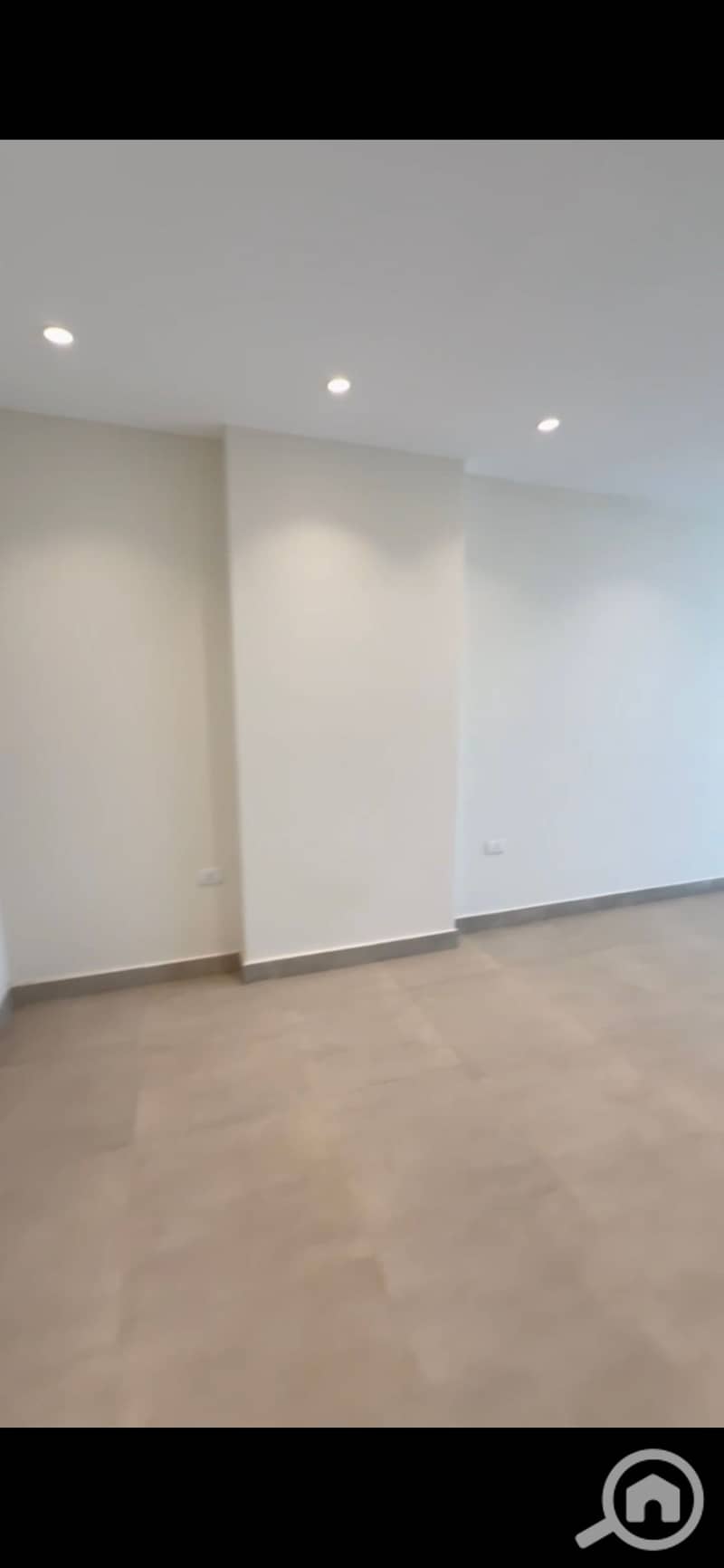5 1005642. jpg