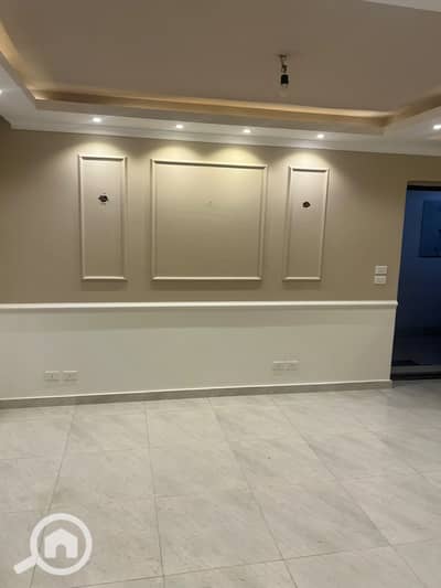 فلیٹ 3 غرف نوم للايجار في الشيخ زايد، الجيزة - 1000101107. jpg فلیٹ 3 غرف نوم للايجار في الشيخ زايد، الجيزة - 1000101107. jpg