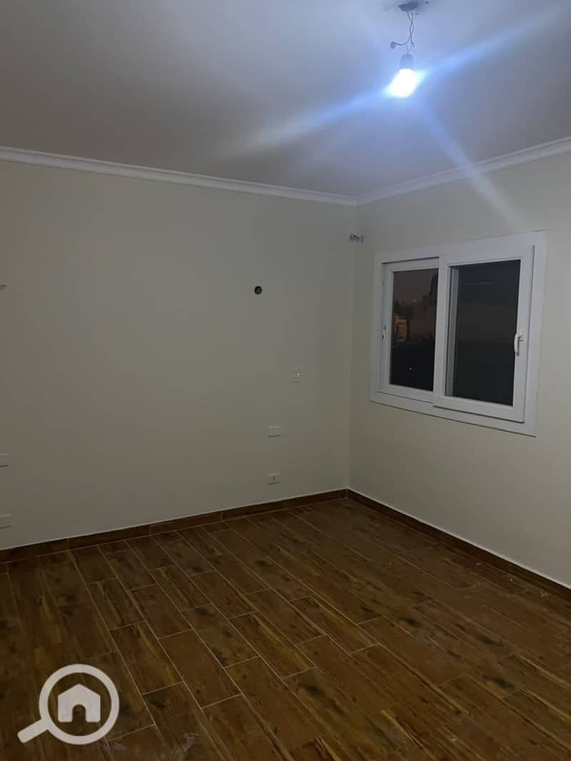 6 1000101110. jpg