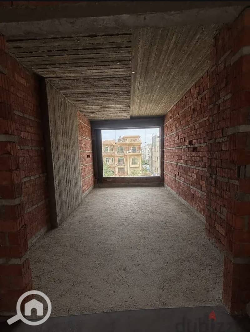 4 1000494652. jpg