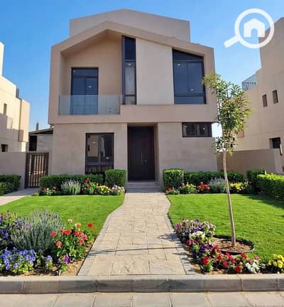 5 Bedroom Villa for Sale in Sheikh Zayed, Giza - 814509148_1497469455539878_2053877787157983182_n. jpg