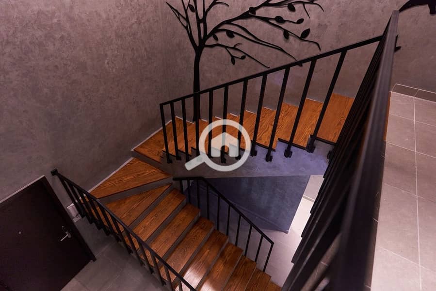6 7dfae839-8ecf-4faf-a94c-ba6ad6fb1f16. jpg