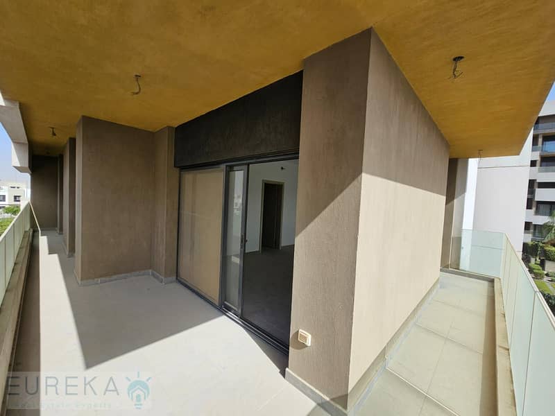 8 1001065088. jpg