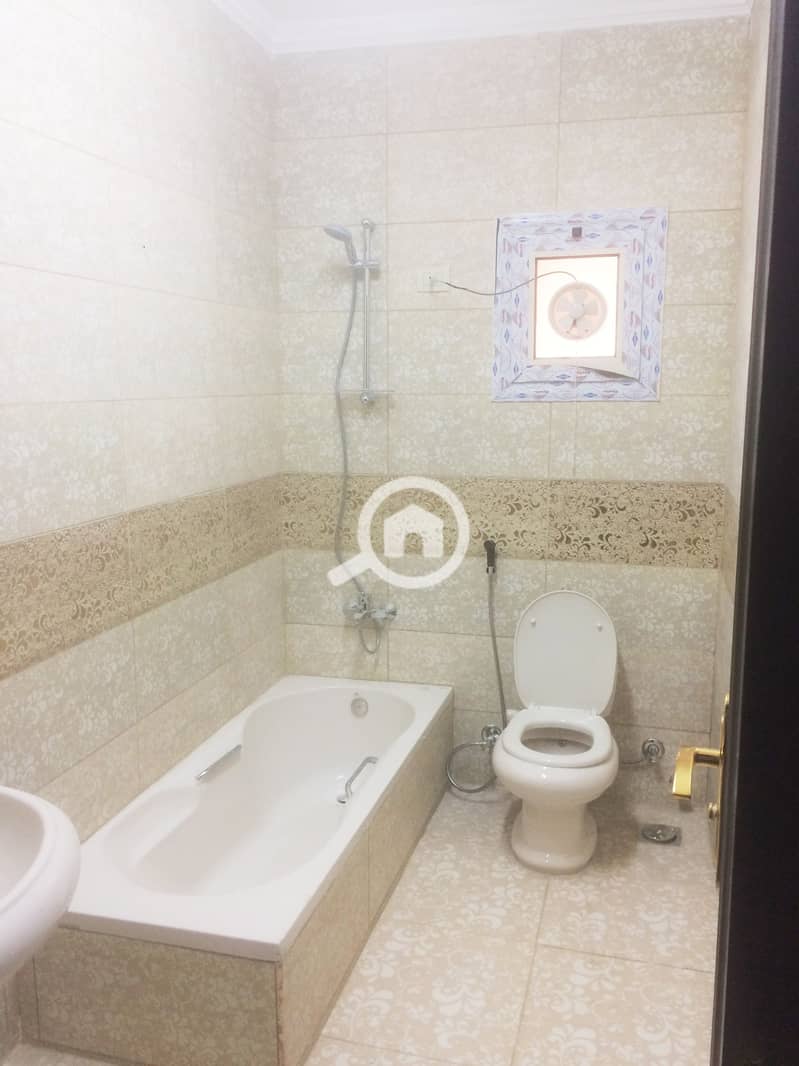 10 10. JPG