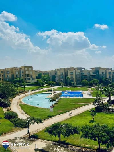 2 Bedroom Apartment for Sale in 6th of October, Giza - 798717317_2244637419665393_1852968720711230262_n. jpg
