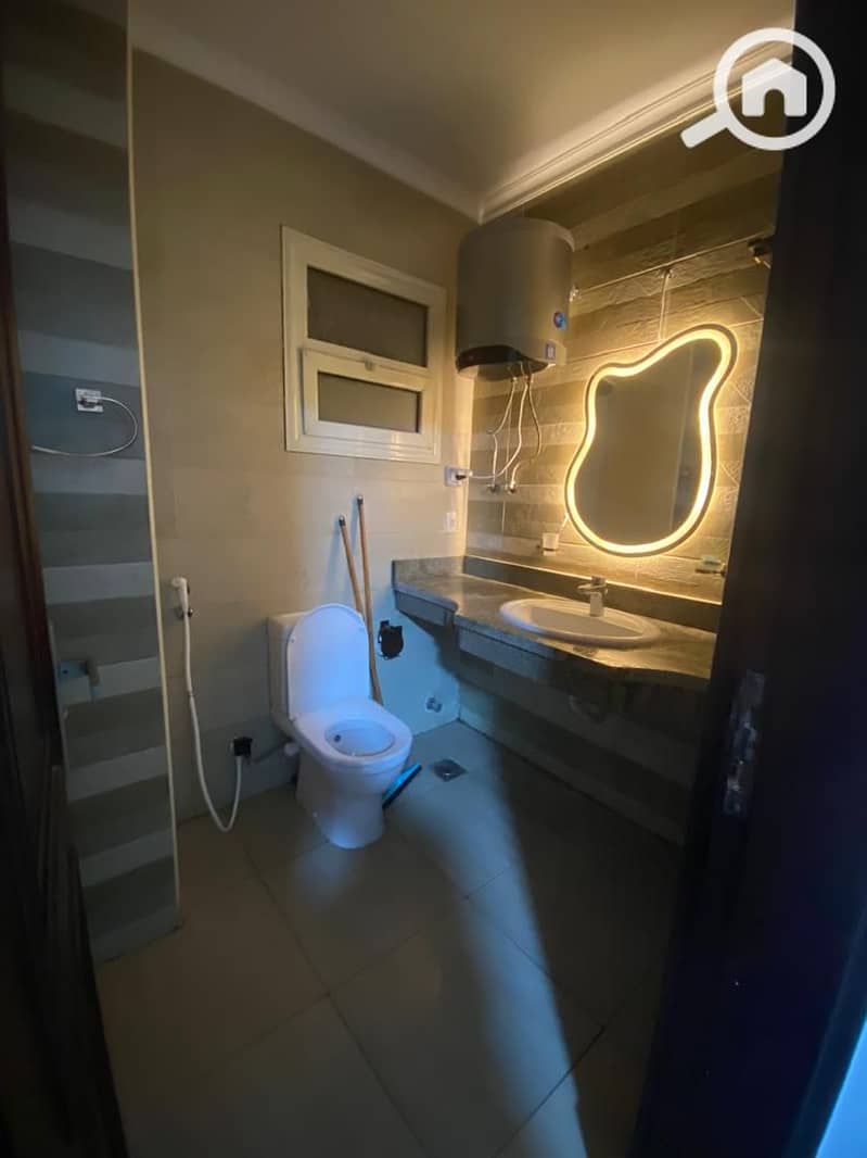 2 573724. jpg