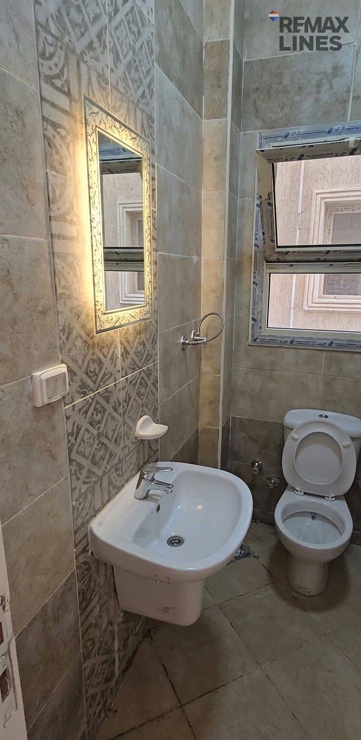 6 165490. jpg