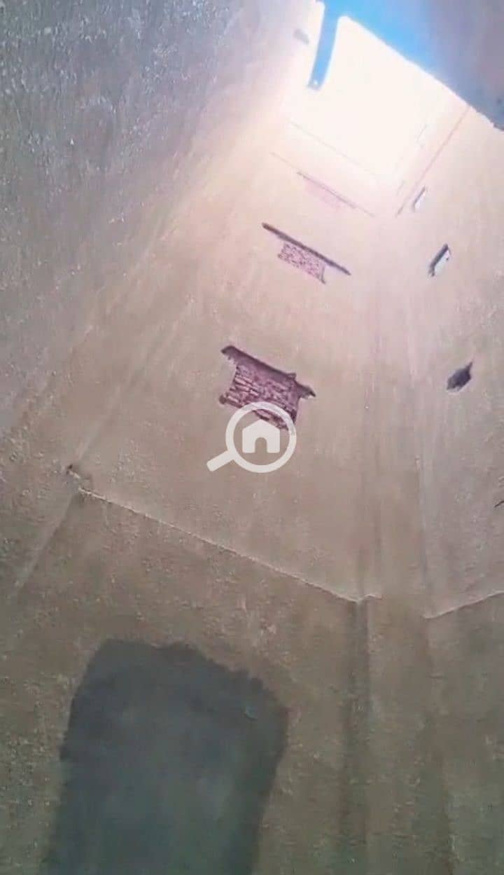 7 photo_5859224690952441614_y. jpg