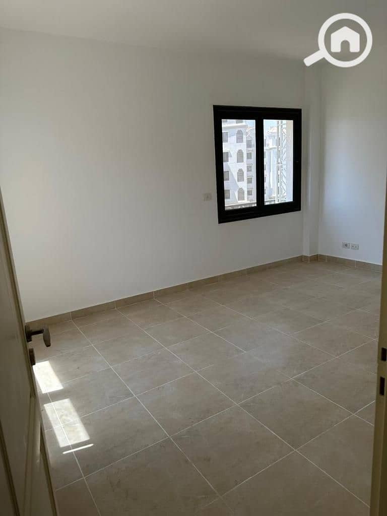 5 1000324290. jpg