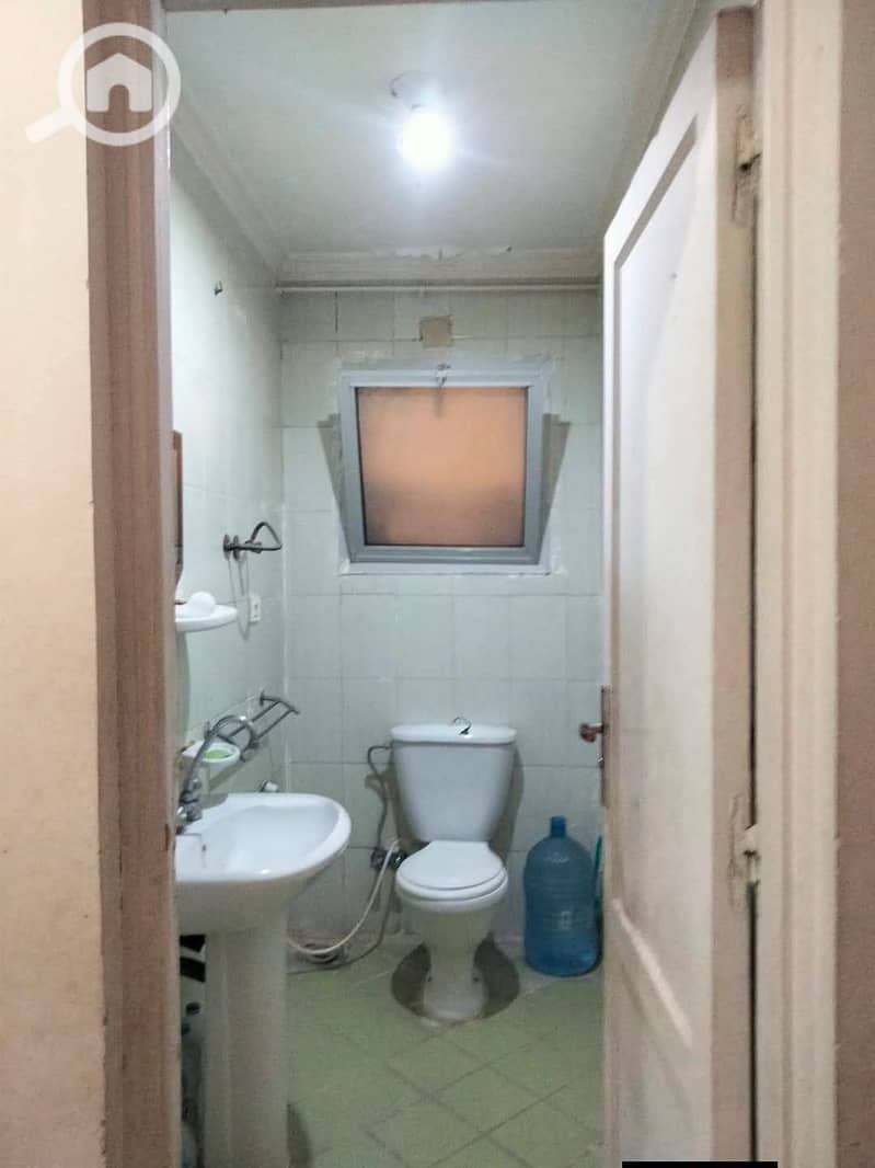 6 845967. jpg