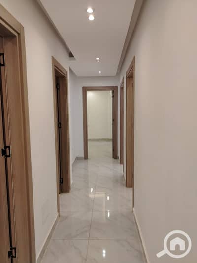 3 Bedroom Apartment for Rent in New Cairo, Cairo - WhatsApp Image 2026-09-28 at 3.24. 39 PM(5). jpeg 3 Bedroom Apartment for Rent in New Cairo, Cairo - WhatsApp Image 2026-09-28 at 3.24. 39 PM(5). jpeg
