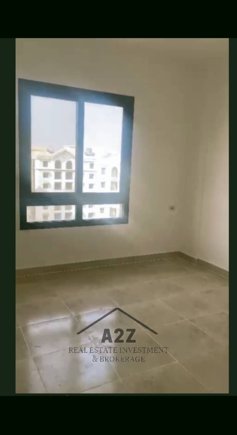 10 1001844164. jpg