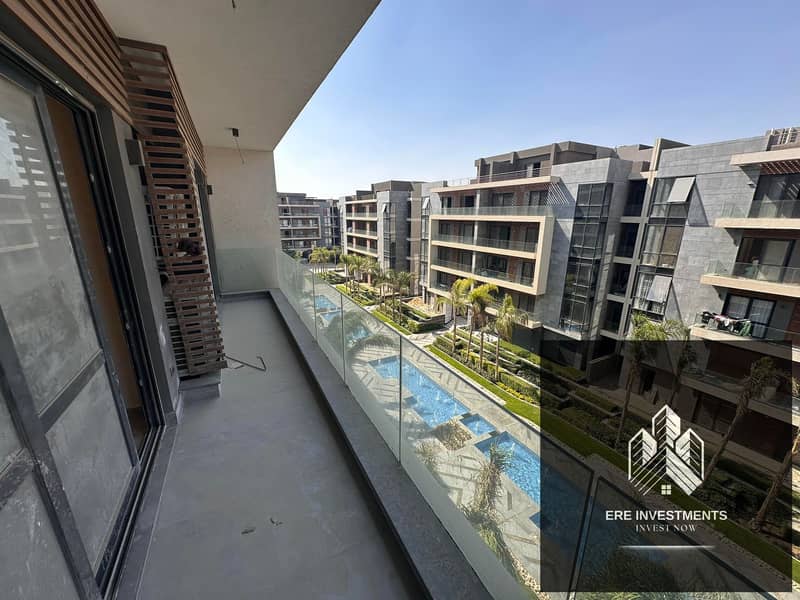 2 El-patio-oro (177). jpg