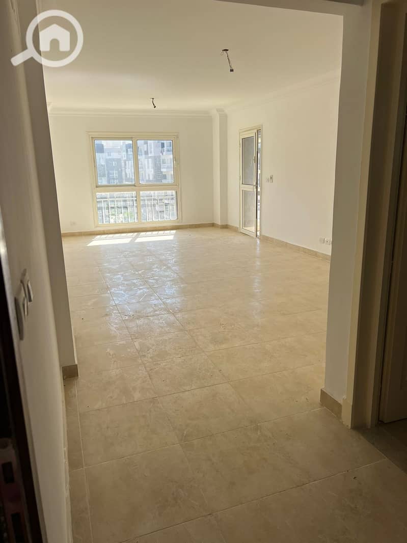9 22ad427c-949a-47d1-9f10-20bcd9a936c0. jpg