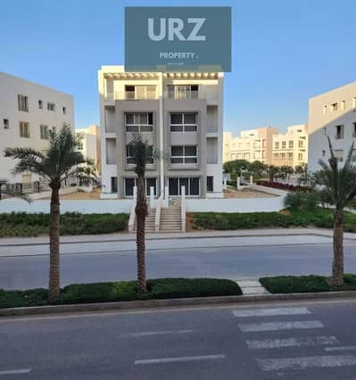3 Bedroom Flat for Sale in New Cairo, Cairo - 795253791_122215553252939700_8409523911404029287_n. jpg
