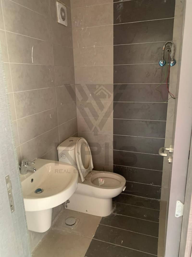 5 WhatsApp Image 2026-09-21 at 3.18. 15 PM (1). jpeg