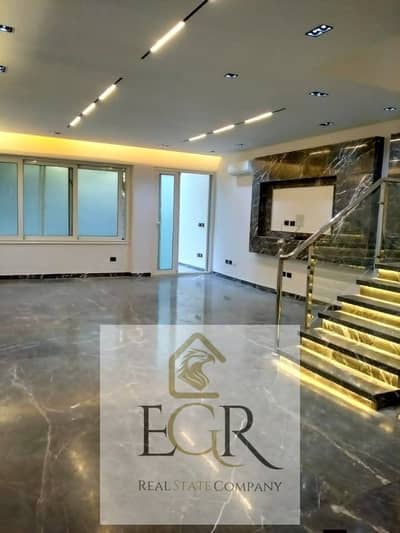 تاون هاوس 4 غرف نوم للبيع في القاهرة الجديدة، القاهرة - 230c2b3e-7084-4abf-866f-8502b0853bf1. jpg تاون هاوس 4 غرف نوم للبيع في القاهرة الجديدة، القاهرة - 230c2b3e-7084-4abf-866f-8502b0853bf1. jpg