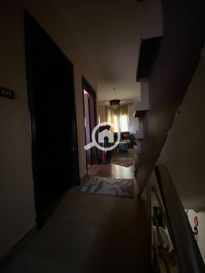 9 d011cae1-063a-4193-90cf-3f87d7c96daa. jpg