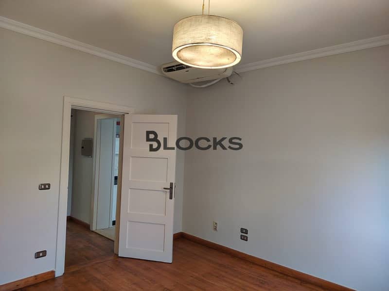 7 7780fff3-138f-4687-96f8-7419e373e2af. jpg