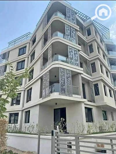 3 Bedroom Penthouse for Sale in 6th of October, Giza - 674038104_2249093999232941_7085374208379933313_n. jpg 3 Bedroom Penthouse for Sale in 6th of October, Giza - 674038104_2249093999232941_7085374208379933313_n. jpg
