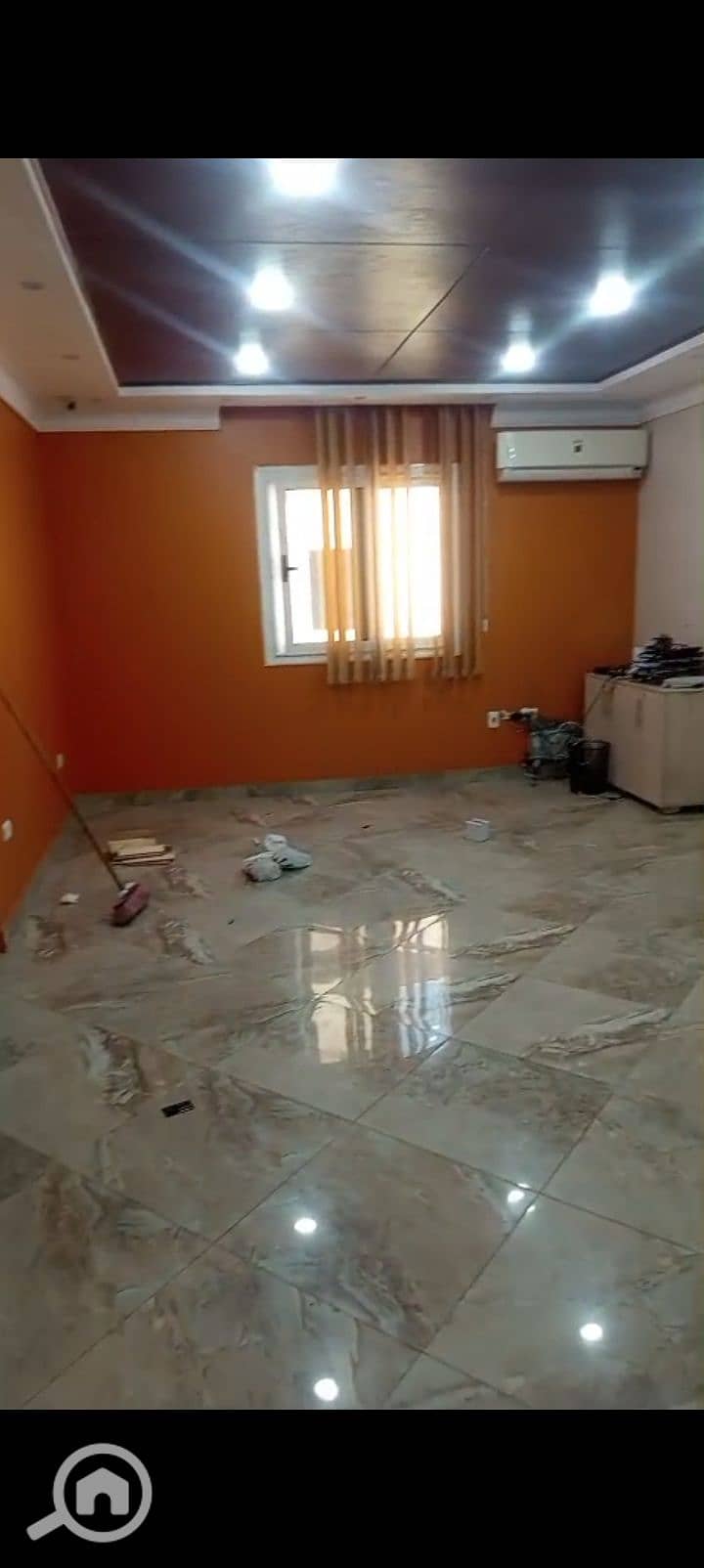 2 1000567418. jpg