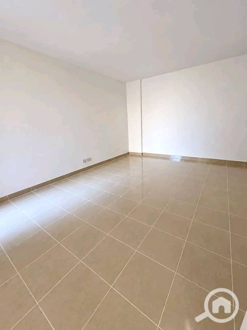 5 644298. jpg