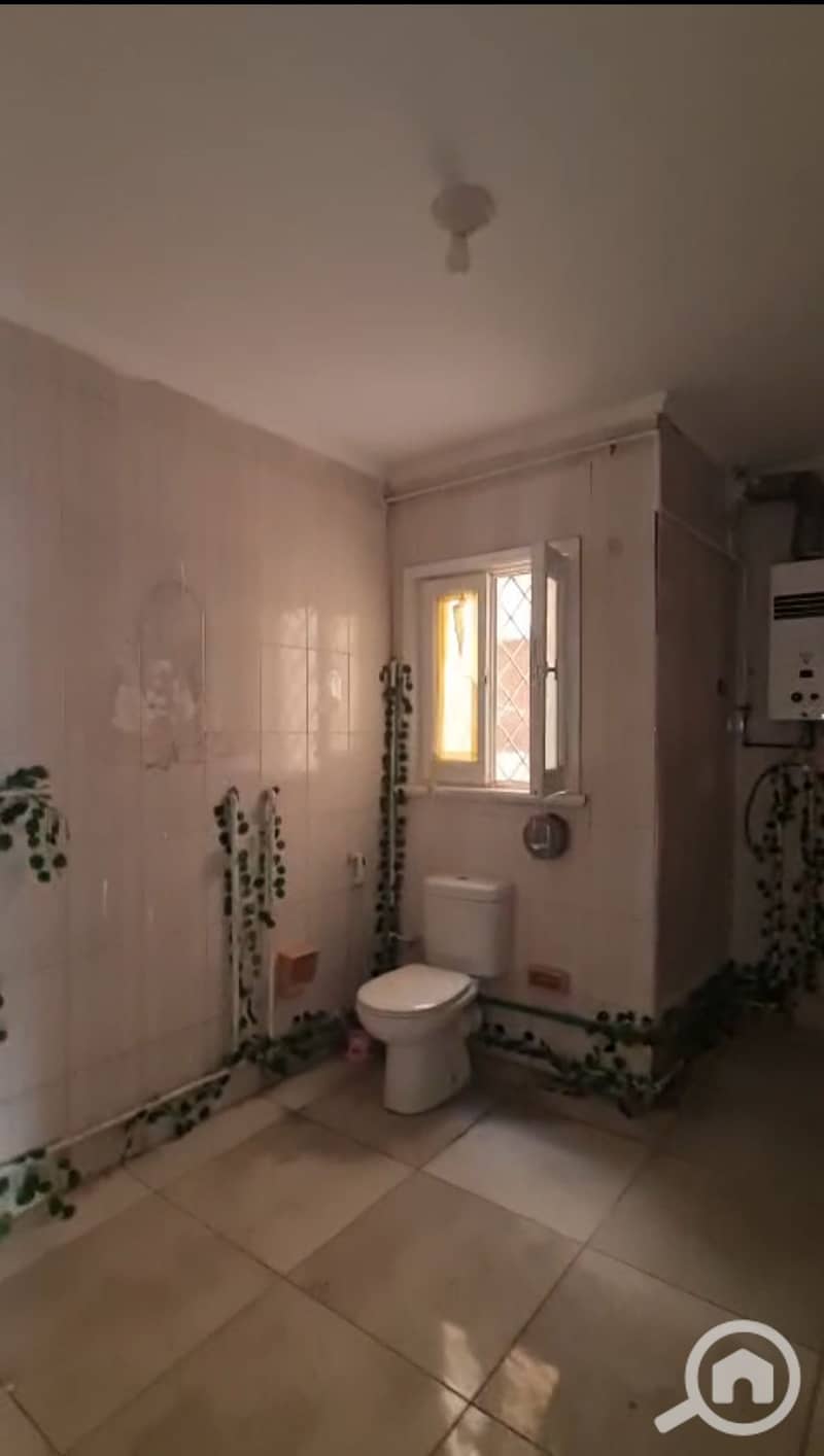 8 1000761451. jpg