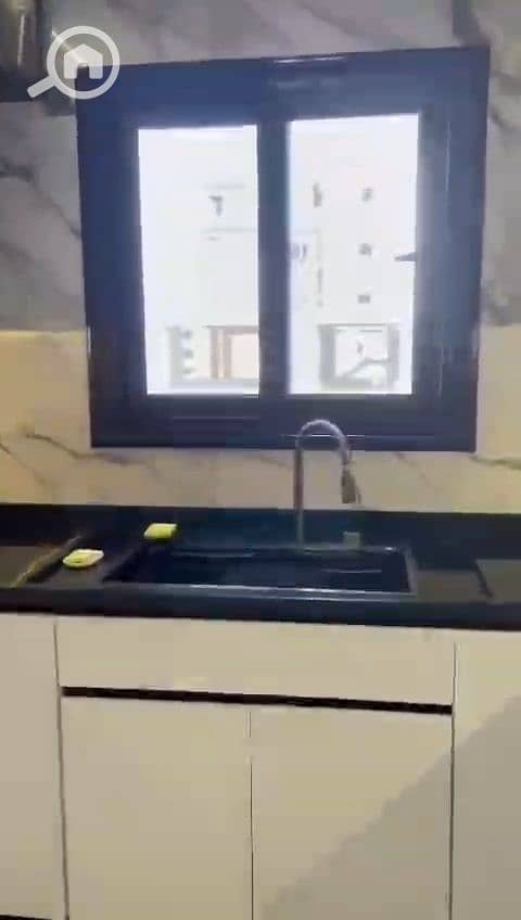 10 475631. jpg