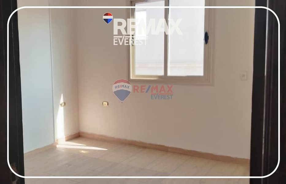 12 WhatsApp Image 2026-09-24 at 13.49. 57. jpeg