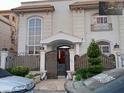 فیلا 6 غرف نوم للايجار في الشيخ زايد، الجيزة - 0uFZIlKTyd4MtHoh1KIZa2ksUAFVreu4erGkC2qA. jpeg