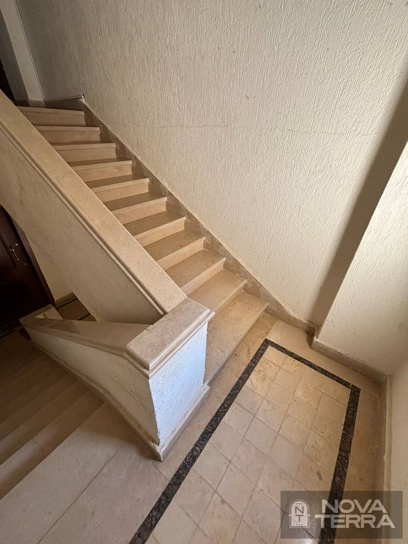 10 image-17. jpg