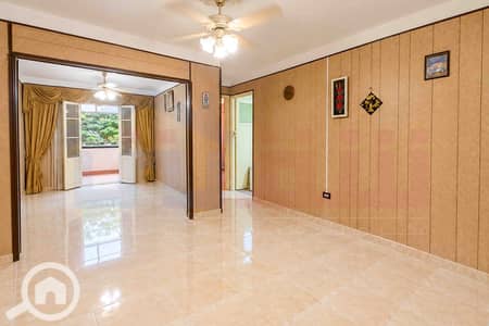 3 Bedroom Flat for Rent in Kafr Abdo, Alexandria - WhatsApp Image 2026-09-24 at 14.11. 26. jpg 3 Bedroom Flat for Rent in Kafr Abdo, Alexandria - WhatsApp Image 2026-09-24 at 14.11. 26. jpg