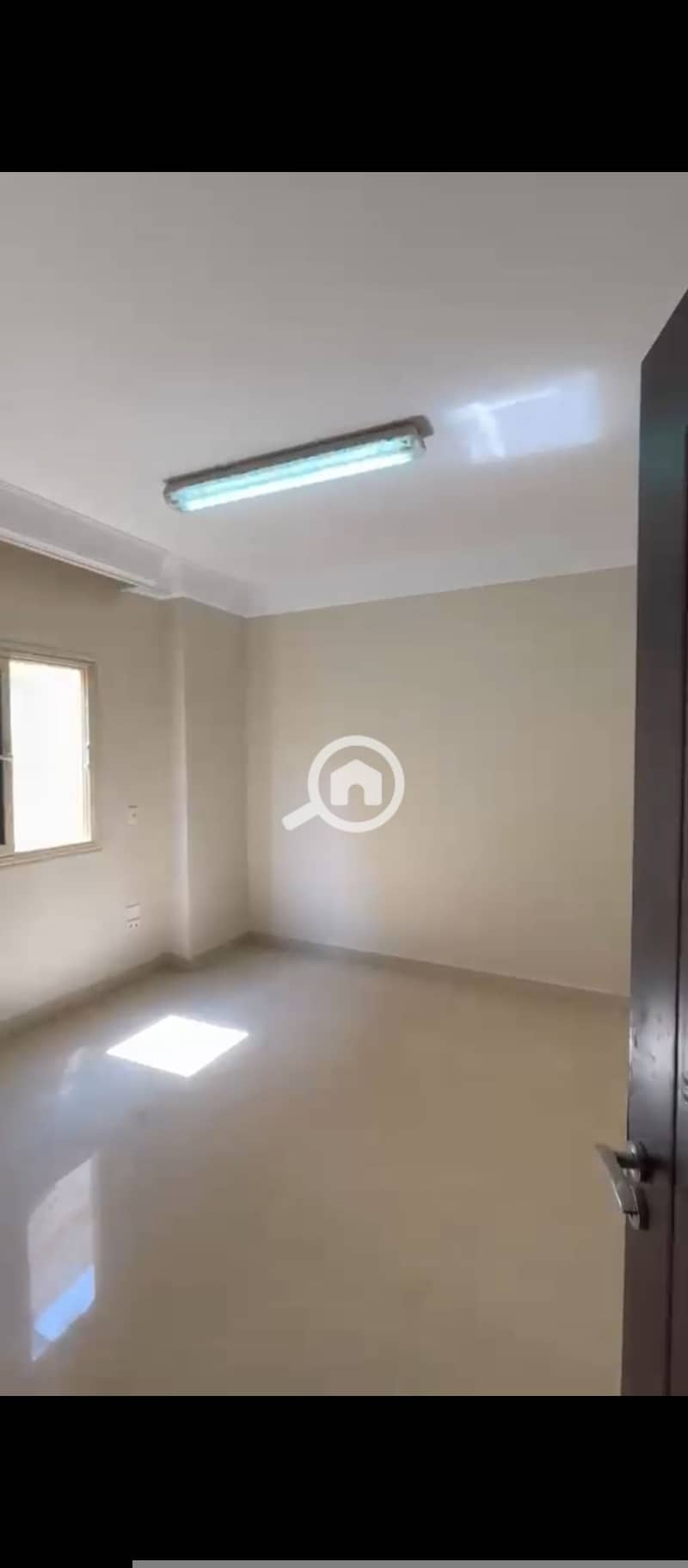 8 1000458535. jpg