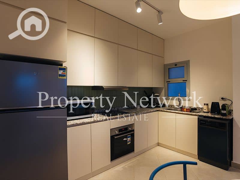 17 AMK093 (17). png
