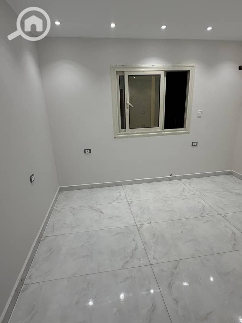 2 1000683736. jpg