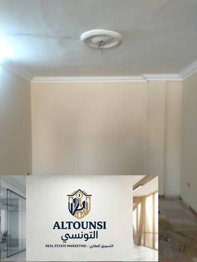 Retail for Rent in Hadayek al-Kobba, Cairo - 1000146636. jpg